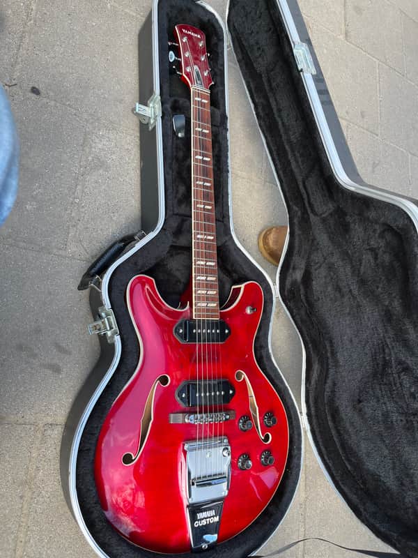 Yamaha SA-30T 1972 - Red image 1