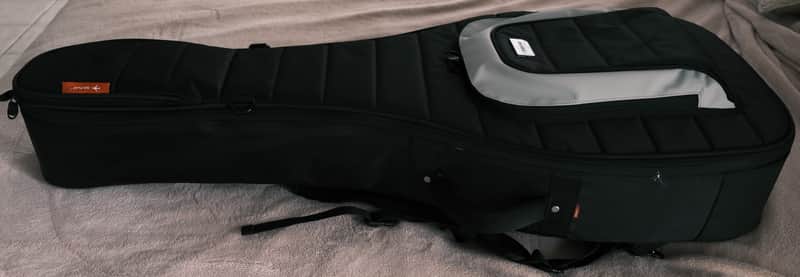 Mono  M80 Dreadnaught Case/Bag Black image 1