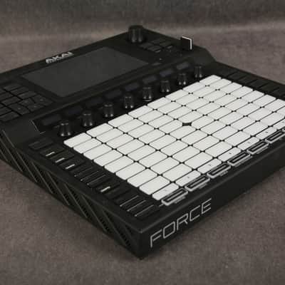 Akai Force - Decksaver - 2nd Hand image 2