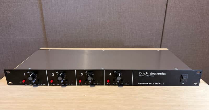 DAV Electronics BG2 4ch - microphone preamp BROADHURST GARDENS image 1