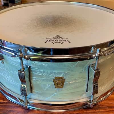 Ludwig White Marine Pearl 1960's -4 Piece Drum Set  W/ Jazz Festival SD image 8
