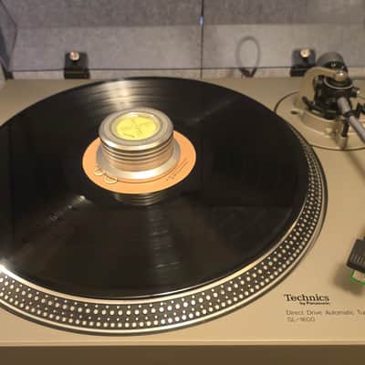 Technics SL-1600 1980 - Silver image 8