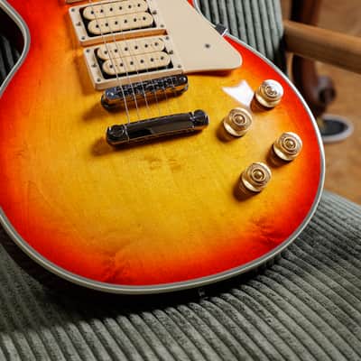 Gibson USA Ace Frehley Budokan Les Paul Custom 2012 - Heritage Cherry Sunburst image 5