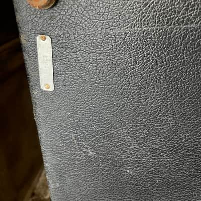 Fender "Drip Edge" 2x12 Guitar Speaker Cabinet 1968 - 1969 - Silverface image 5