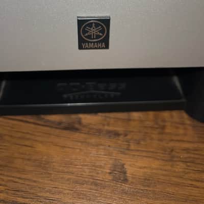 Yamaha YST-SW011 compact powered subwoofer image 7