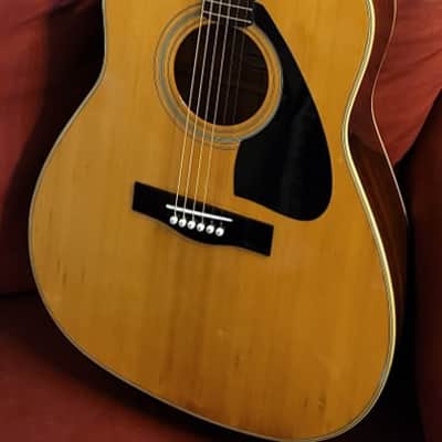Yamaha FG-420 Jumbo Dreadnought Acoustic Guitar image 1