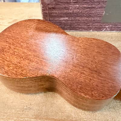 Gretsch SOPRANO UKELELE LATE 1940S NATURAL MAHOGANY With Original Box image 8