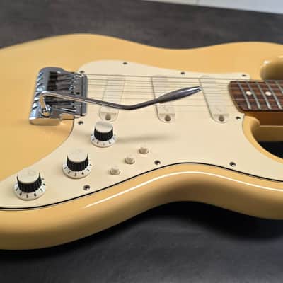 Fender Elite Stratocaster 1983 White CASE QUEEN! MDX TBX PREAMP FreeFlyte Tremolo Vintage 80s American USA Strat Guitar image 12