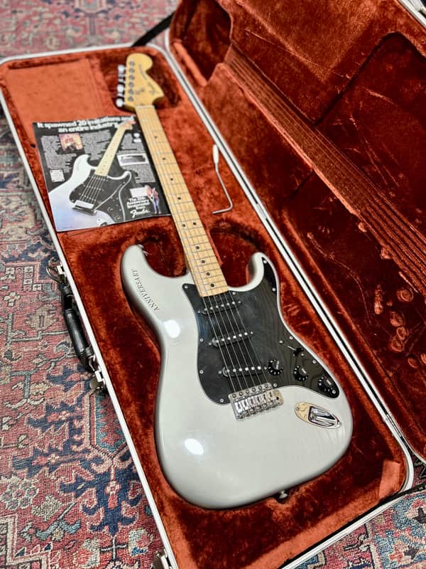 Fender 25th Anniversary Stratocaster 1979 - 1980 - Silver Metallic image 1
