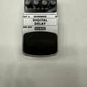 Behringer DD400 Digital Delay Echo Vintage Guitar Effect Pedal