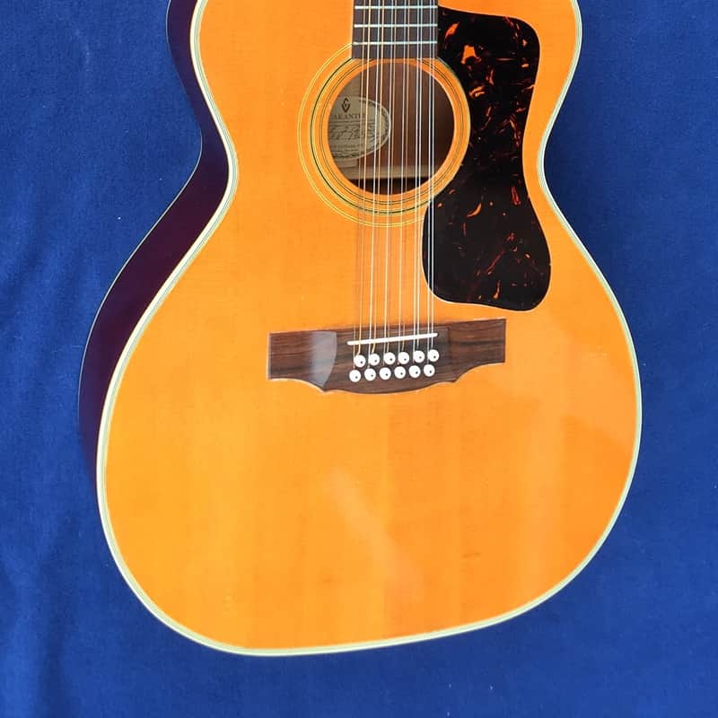 1968 Guild F212 Natural
