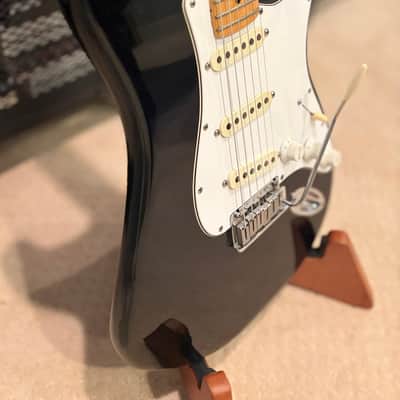 Fender 1987 American Standard Stratocaster - Black - All Original image 4