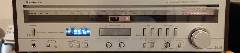 Kenwood Kenwood KR-750 vintage AM/FM stereo receiver 80s  - Metal walnut image 1