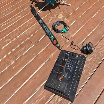Roland GR-33 Synth Pedal board - Mid 90's image 2