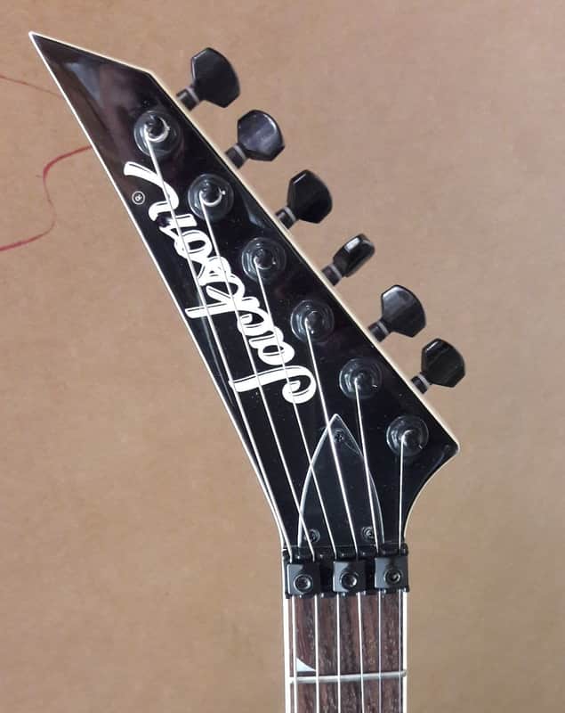 Jackson DKMG Dinky / Made in Japan / Gloss Black / EMG HZ Pickups