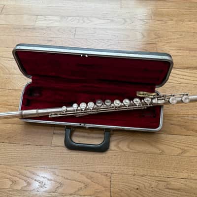 Bundy Selmer Flute with Case image 2