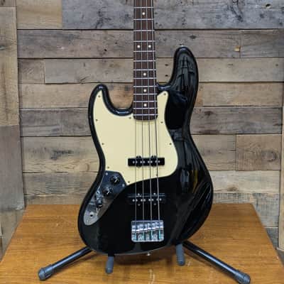 Fender 2011 MIM Lefty Black Electric Jazz Bass Guitar w/ flatwounds image 1