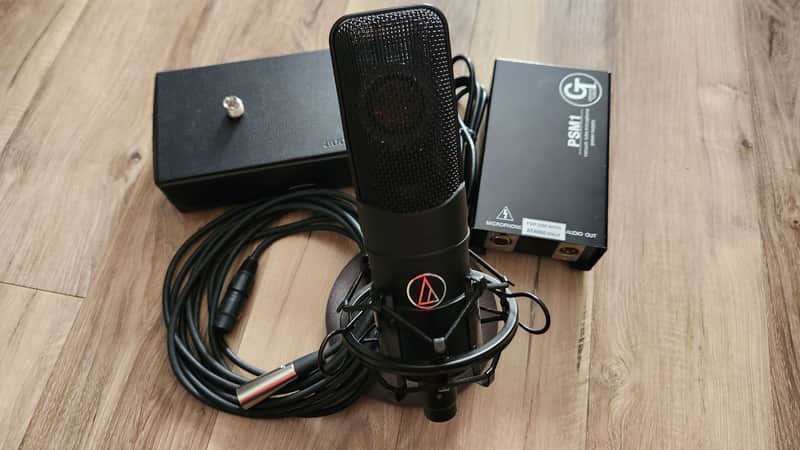 Audio-Technica AT4060 Large Diaphragm Cardioid Tube Condenser Microphone