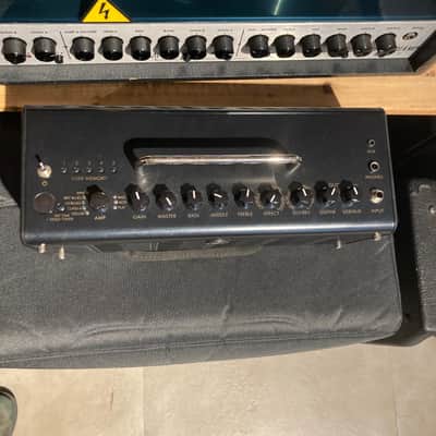 Yamaha THR10C Classic 10-Watt 2x3" Stereo Digital Modeling Guitar Combo 2013 - 2018 - Black image 2