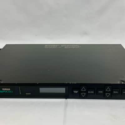 Yamaha SPX-90 Studio Multi-Effects Processor ReverbDelay SPX90 SPX 90
