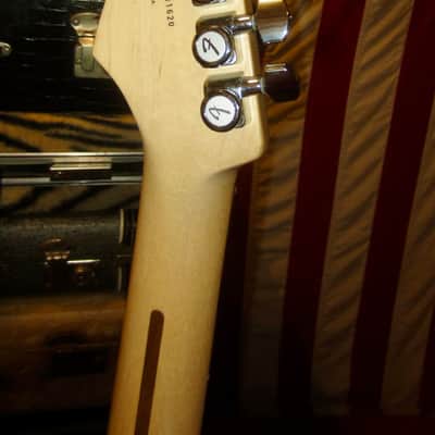 2007 Fender American Deluxe Stratocaster Sunburst image 4