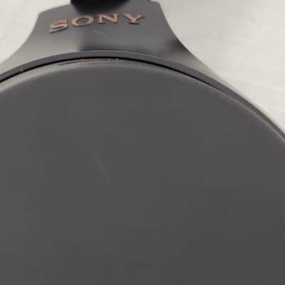 Sony WH-1000XM3 Headphones image 4