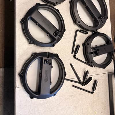 Simmons  Set of 5 electric drum pads, one 10, four 8’s titan 50 with L rods image 2