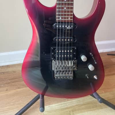 Fernandes Unknown 90s? - Pink exterior with black burst in center image 2