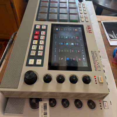 Akai MPC Live II Standalone Sampler / Sequencer Retro Edition 2020 - Present - Grey - OPEN BOX image 6