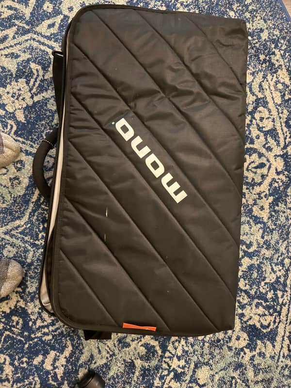 Mono M80-TOUR-V2-BLK Tour 2.0 Pedalboard and Accessory Case 2010s - Black image 1