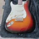 2015 Fender American Deluxe Stratocaster 2015 - 3 color sunburst