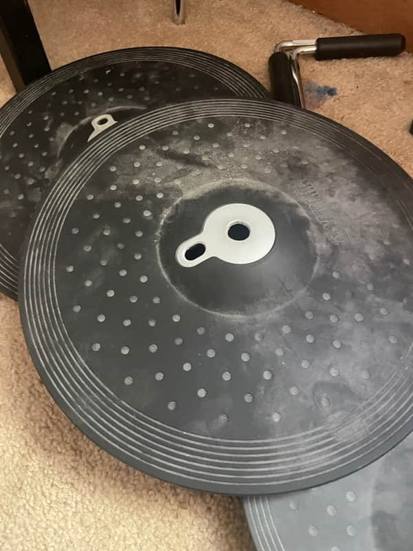 Yamaha PCY135 3-Zone 13" Electronic Cymbal Pad 2015 - Present - Black image 1