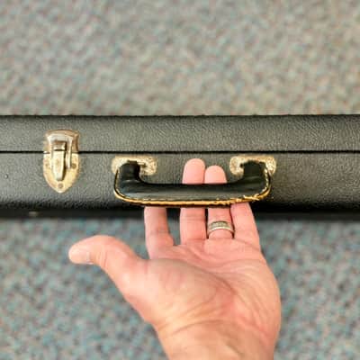 1966 Fender bass tolex hardcase image 10