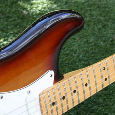 Fender American Stratocaster Plus 1987 Low E4 serial number. image 11