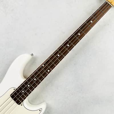 G&L Tribute Series Kiloton 4-String Bass 2017 - White image 8