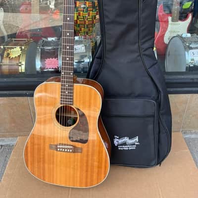 GIBSON J-30 acoustic guitars for sale in USA | guitar-list