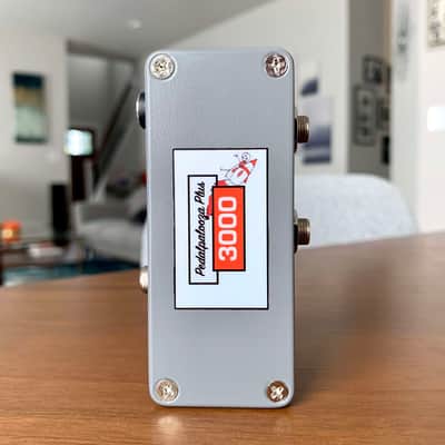 The Abe+ ABY True Bypass AB & Y Switch Utility Pedal (Gray) image 5