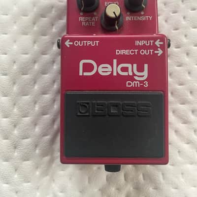 Boss DM-3 Delay (Green Label) 1984 - 1986 - Red image 1
