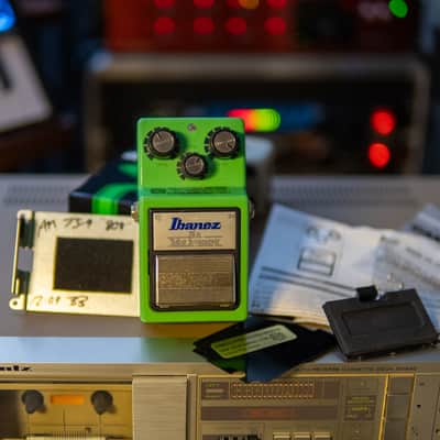 Ibanez TS9 Tube Screamer with Analogman Mod Green | Reverb
