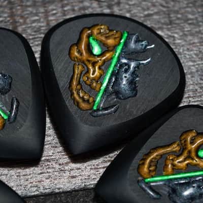 Iron Age Knight Reaper Helios-3 Plectrum image 1