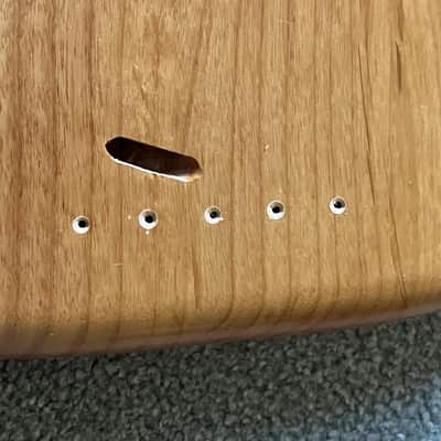 lefty Fender Mexico MIM Precision bass body image 3