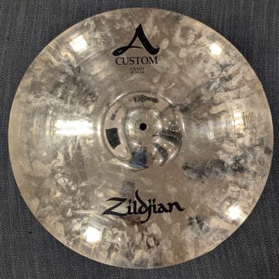 Zildjian 18" A Custom Crash Cymbal 1991 - Present - Brilliant image 2