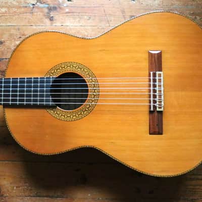 Solid Cedar + Brazilian Rosewood + Top Model From Suzuki Factory Japan + c.1978 + Nice Setup + Hard Case image 15