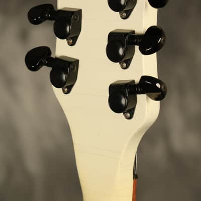 1985 Rickenbacker 350 BT White w/Black hardware image 20