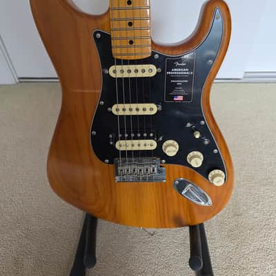Fender American Professional II Stratocaster HSS with Maple Fretboard 2020 - Present - Roasted Pine image 5