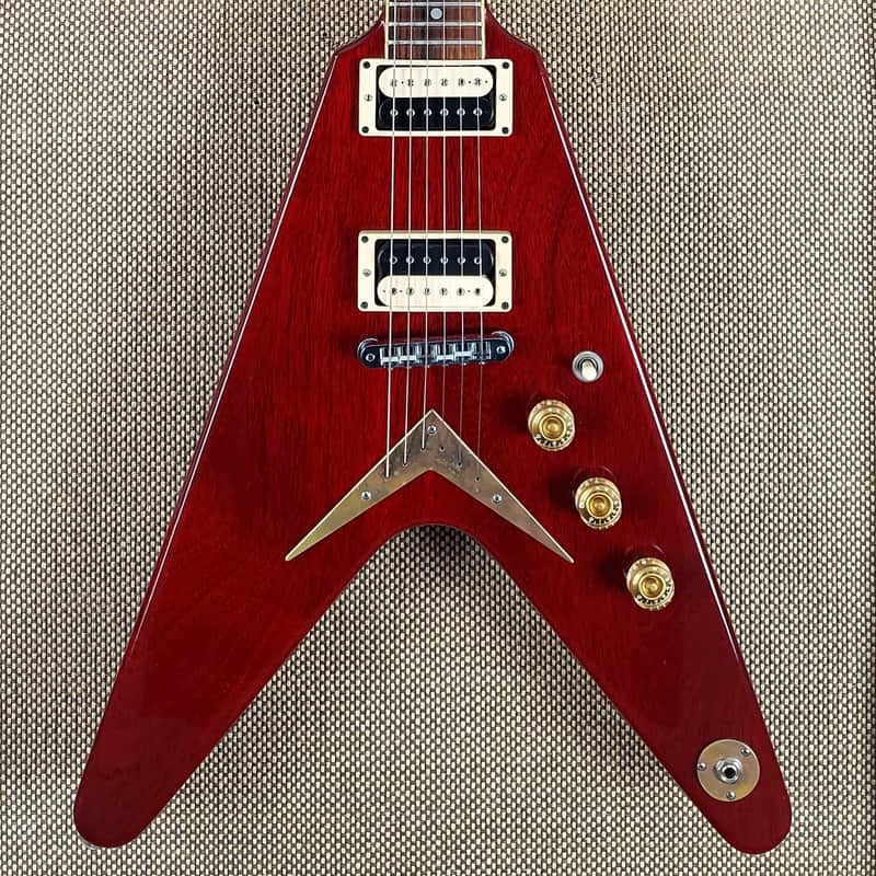 1980 Dean V - 100% Original - Excellent Condition - Original Case and Case Candy image 1