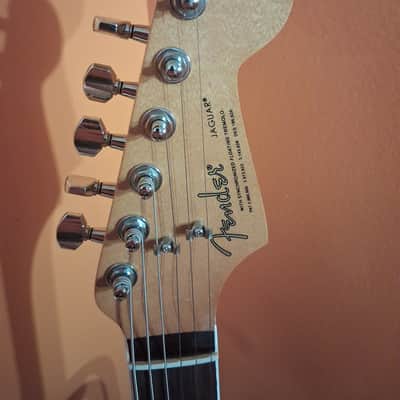 Immagine Fender Kurt Cobain Jaguar 2014 - Present - 3-Color Sunburst - 3