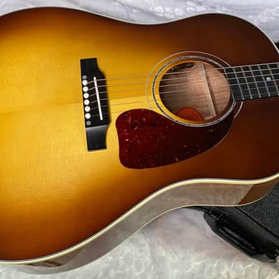 NEW! Gibson Custom Shop J-45 Koa Carpathian Spruce Acoustic-Electric Guitar - Honeyburst - Authorized Dealer - 4.4lbs - G06396 image 4