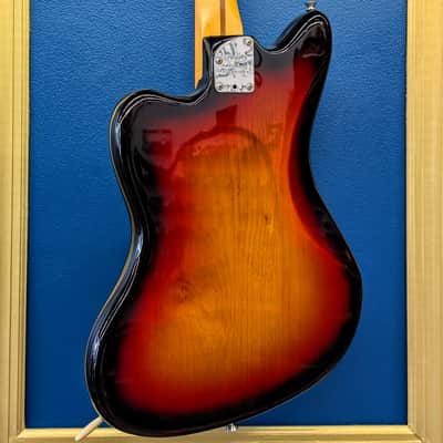 Fender American Professional II Jazzmaster - 3-Color Sunburst image 9
