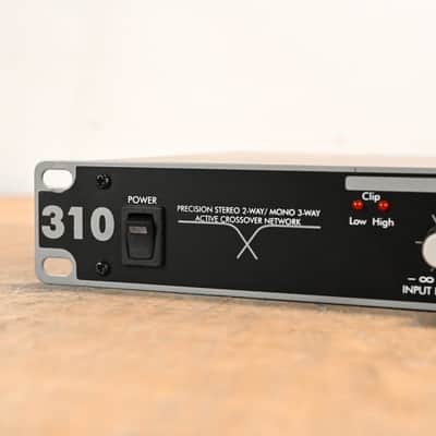 ART 310 Stereo 2-Way/Mono 3-Way Crossover CG01VKD image 5